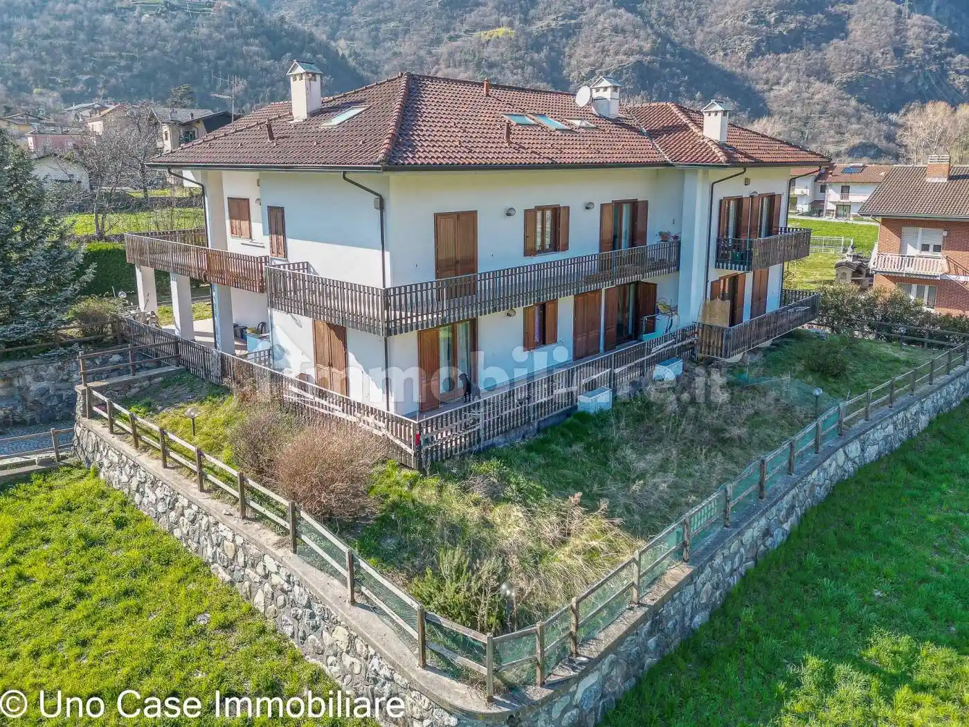 Appartamento buono stato, piano terra, Champdepraz - foto 5