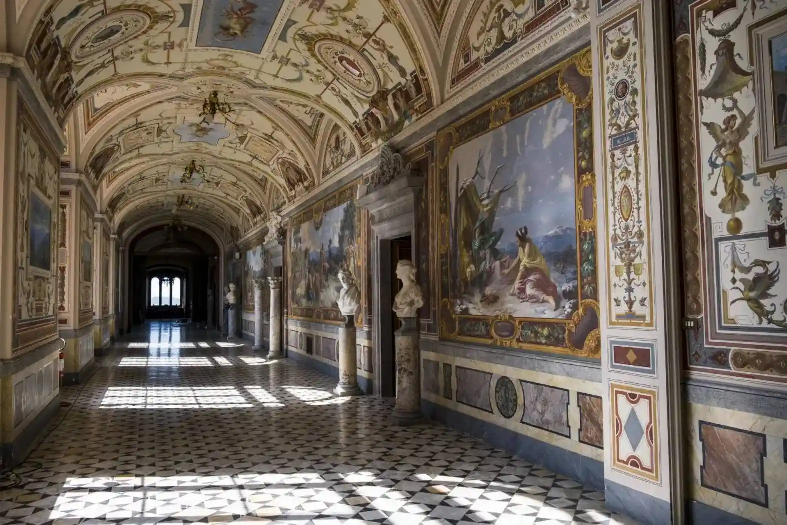 Palazzo - Edificio in vendita a Acquapendente