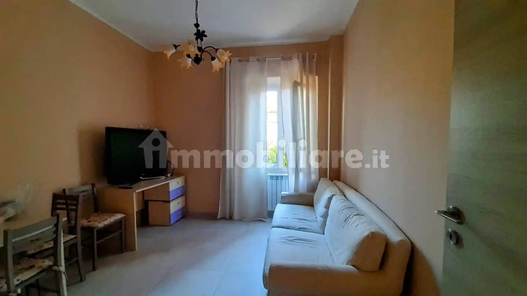 Bilocale via Livorno 44, Centro, Ladispoli - foto 2