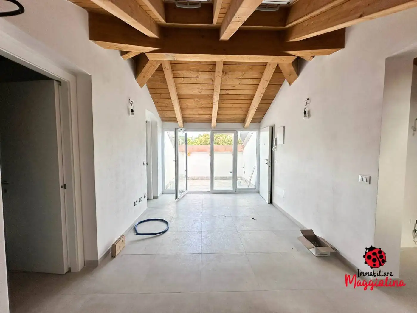 Appartamento in affitto a Sarzana