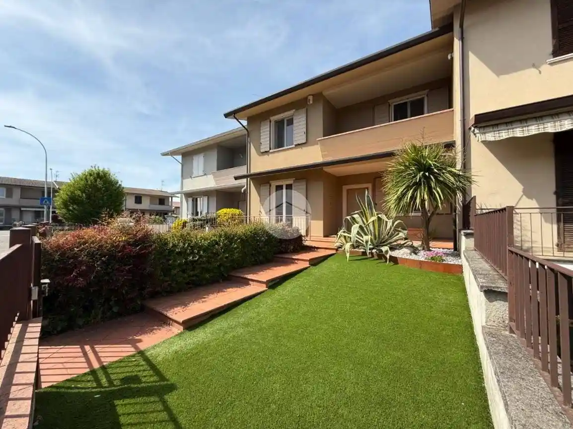 Villetta a schiera in vendita a Poncarale