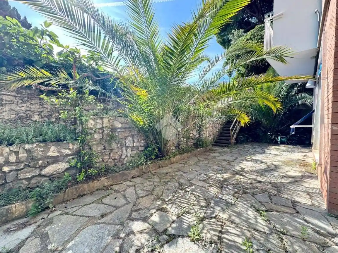 Appartamento in vendita a Alassio