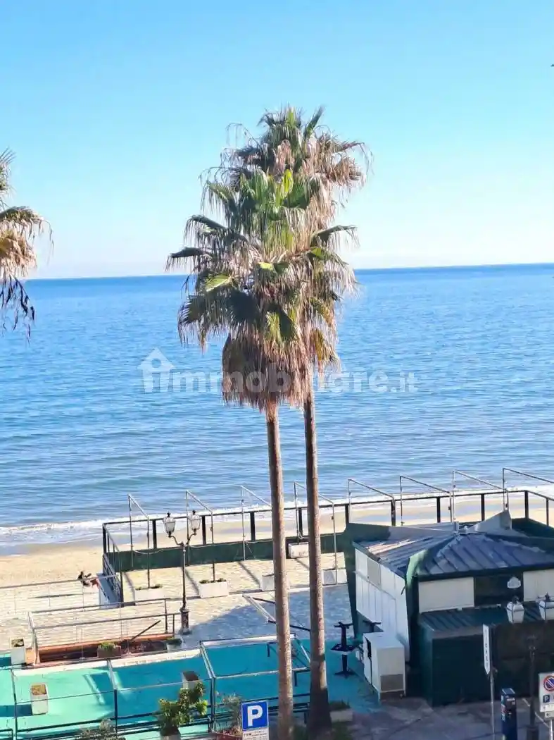 Appartamento in vendita a Alassio