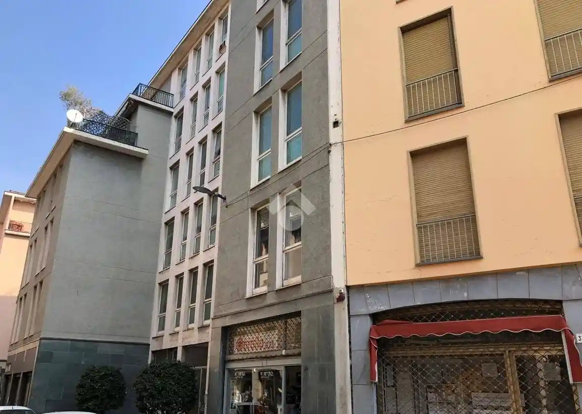 Appartamento in vendita a Voghera