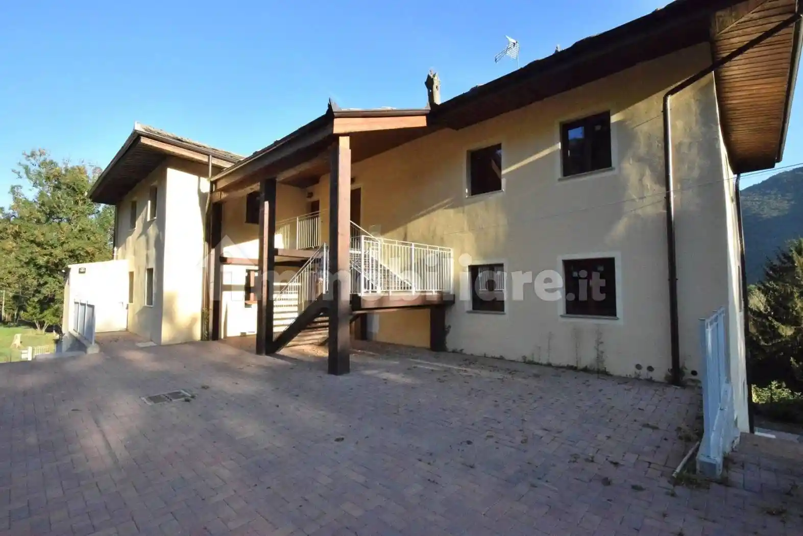 Appartamento in vendita a Torre Pellice