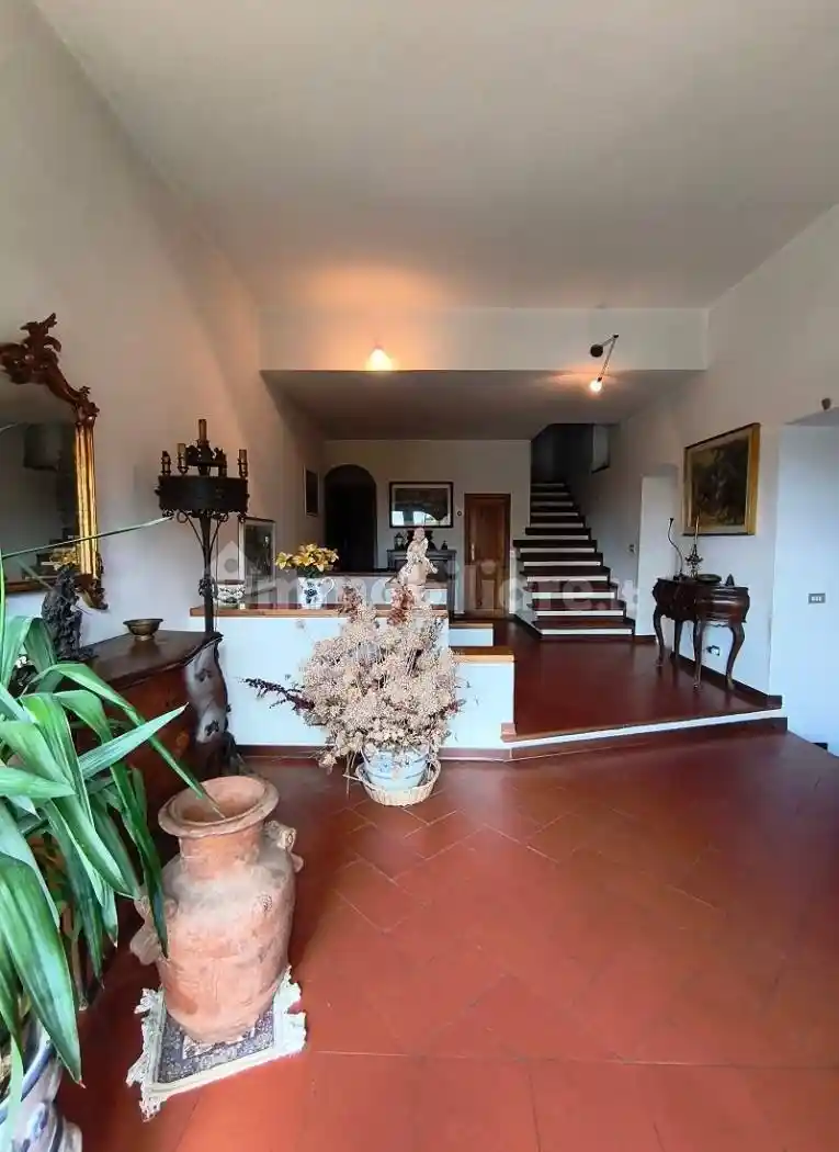 Rustico - Casale in vendita a Impruneta