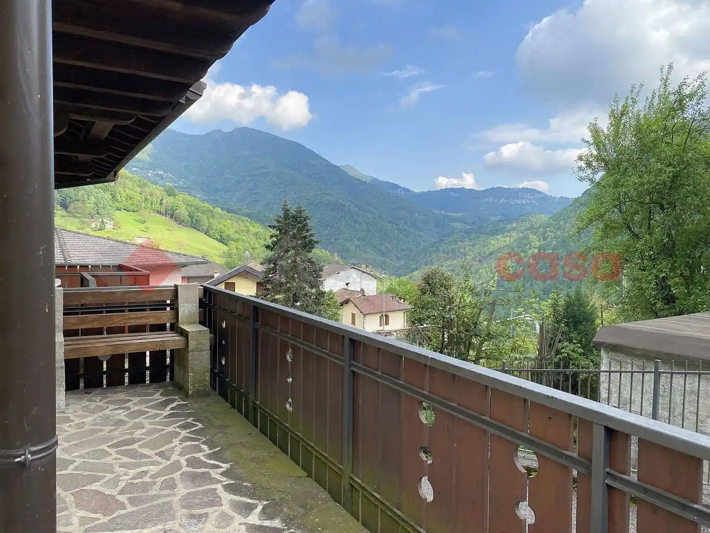 Appartamento in vendita a Costa Serina