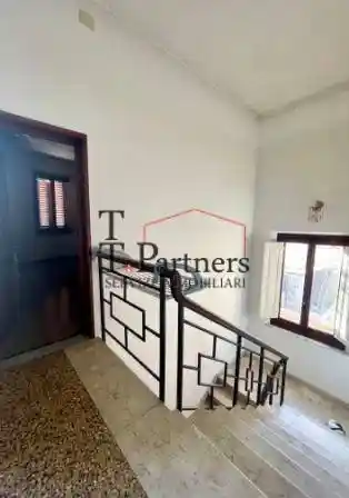 Casa indipendente in vendita a Campi Bisenzio