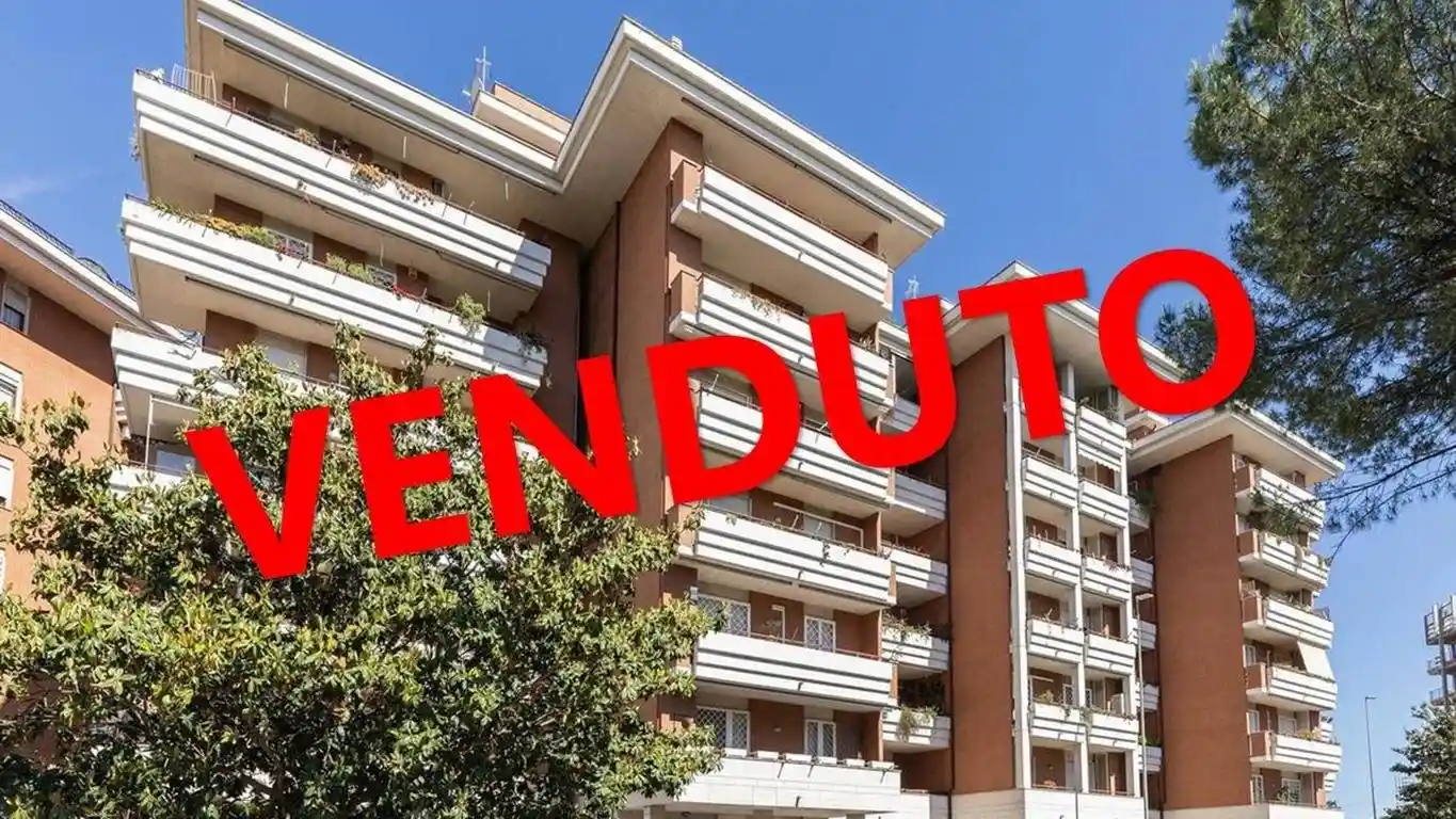 Appartamento in vendita a Roma
