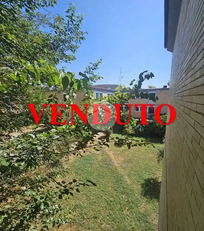 Quadrilocale via degli Olimpionici, Villaggio Olimpico, Roma - foto 2