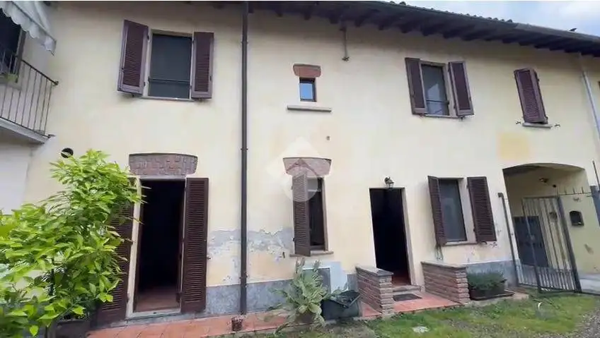 Rustico - Casale in vendita a Borgarello