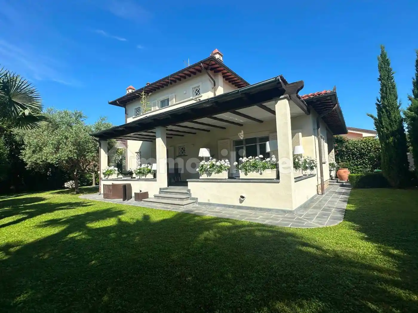 Villa in affitto a Forte dei Marmi