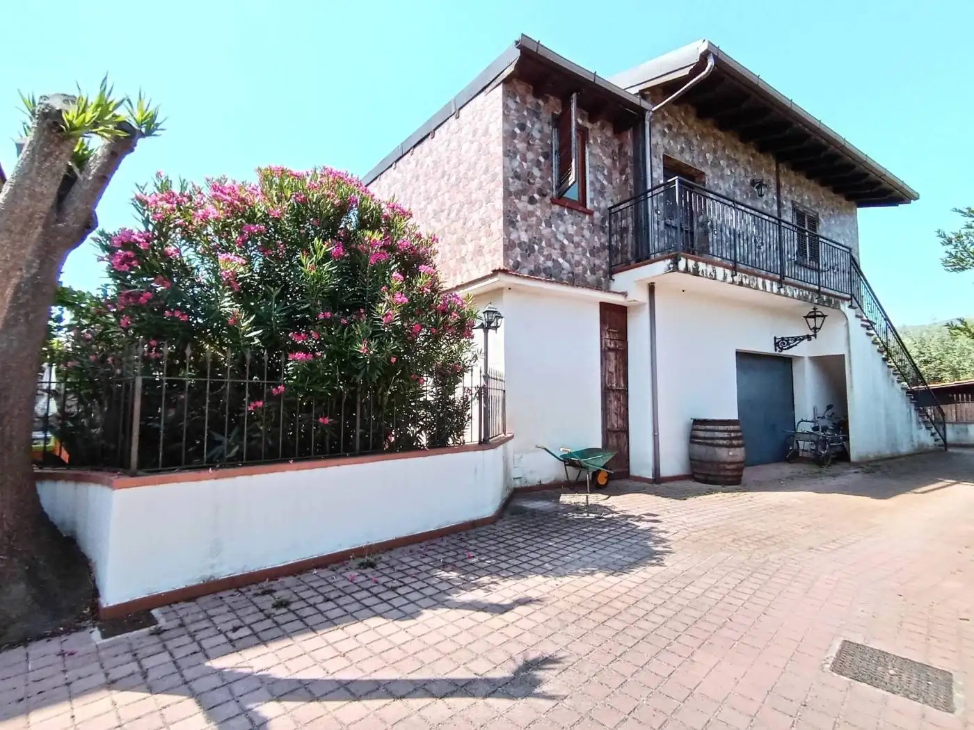 Villa in affitto a Palermo