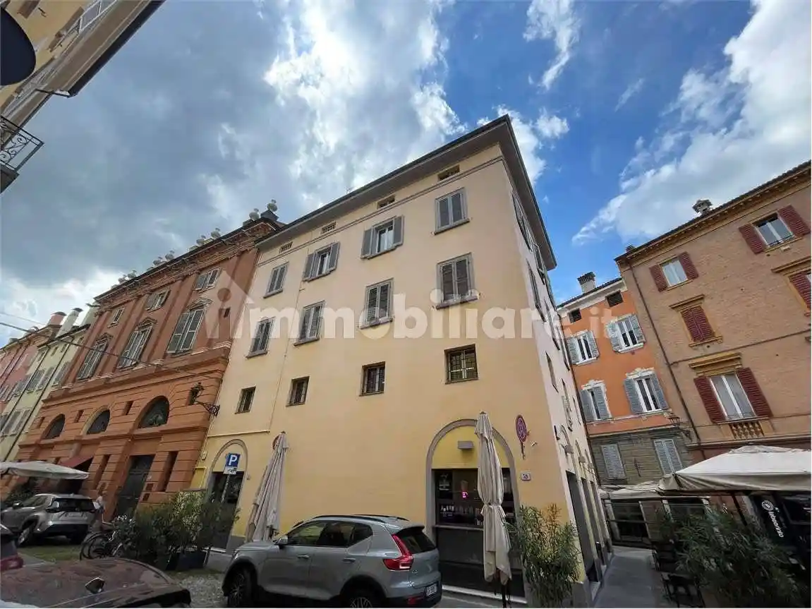 Appartamento in vendita a Modena