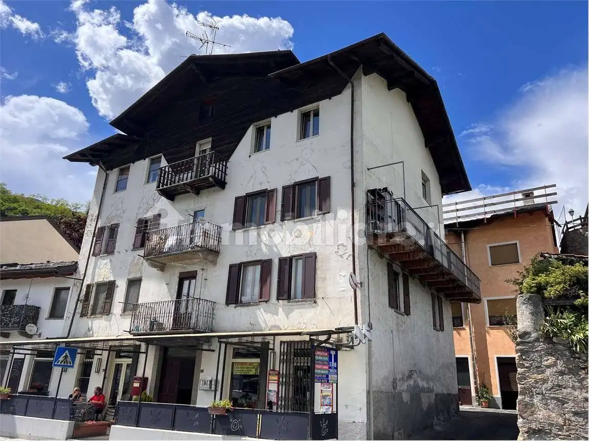 Appartamento in vendita a Gignod