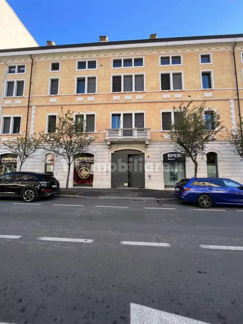 Appartamento in vendita a Brescia