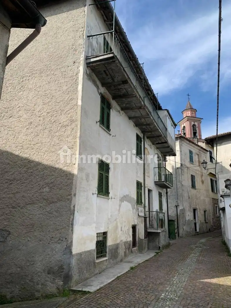 Rustico - Casale in vendita a Parodi Ligure