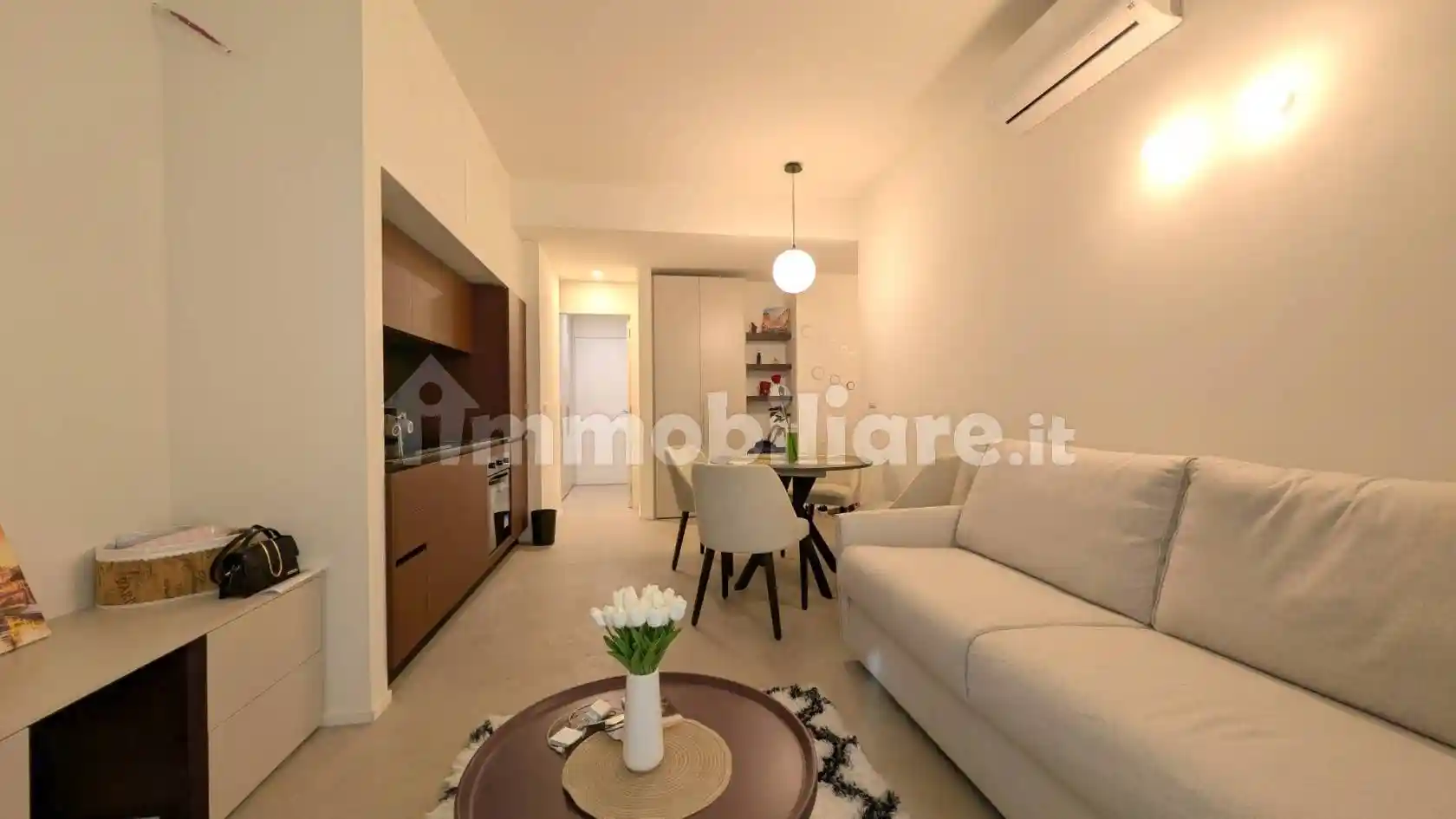 Bilocale via Felice Casati 1, Buenos Aires, Milano - foto 2