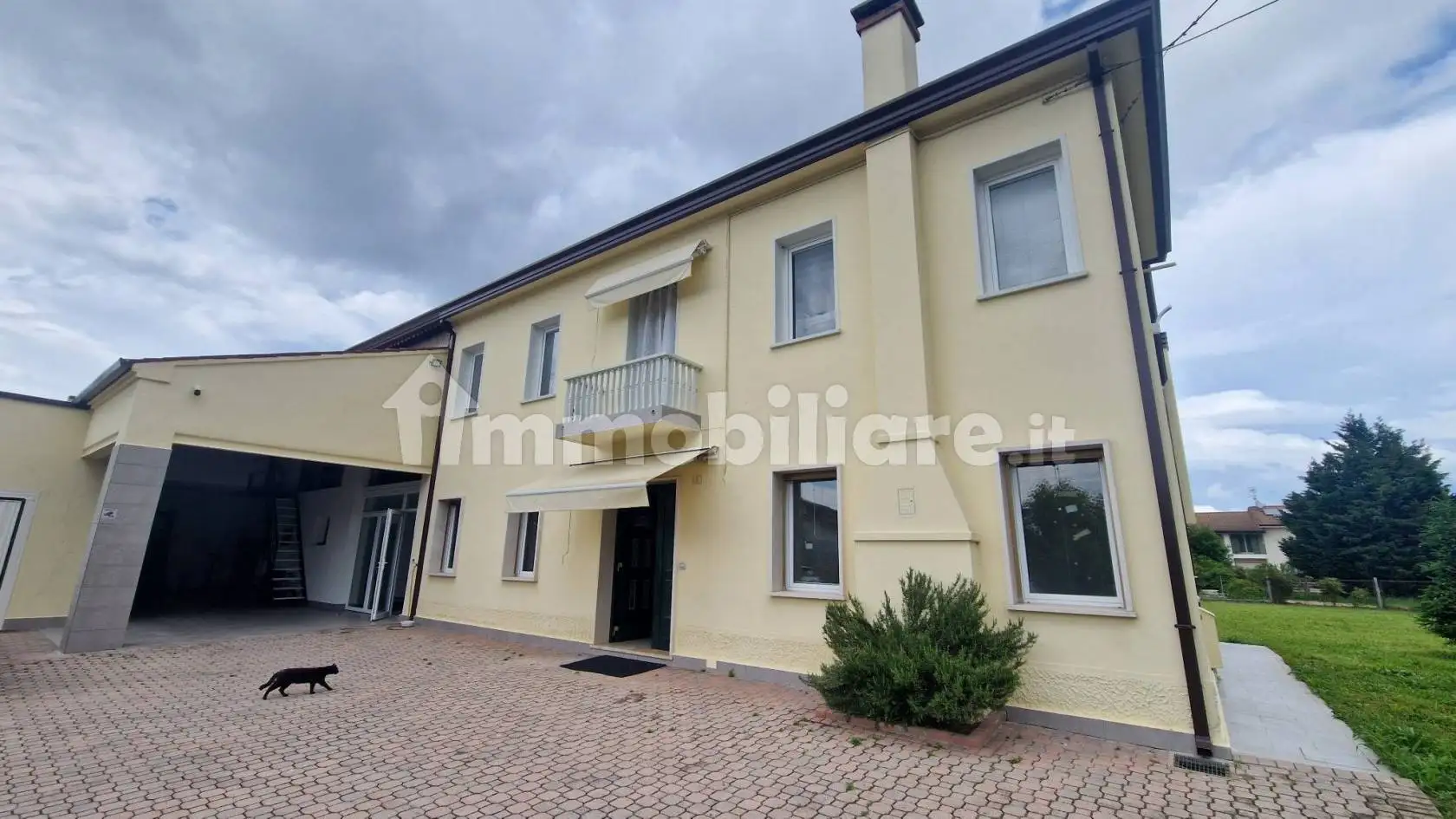 Villa in vendita a Este