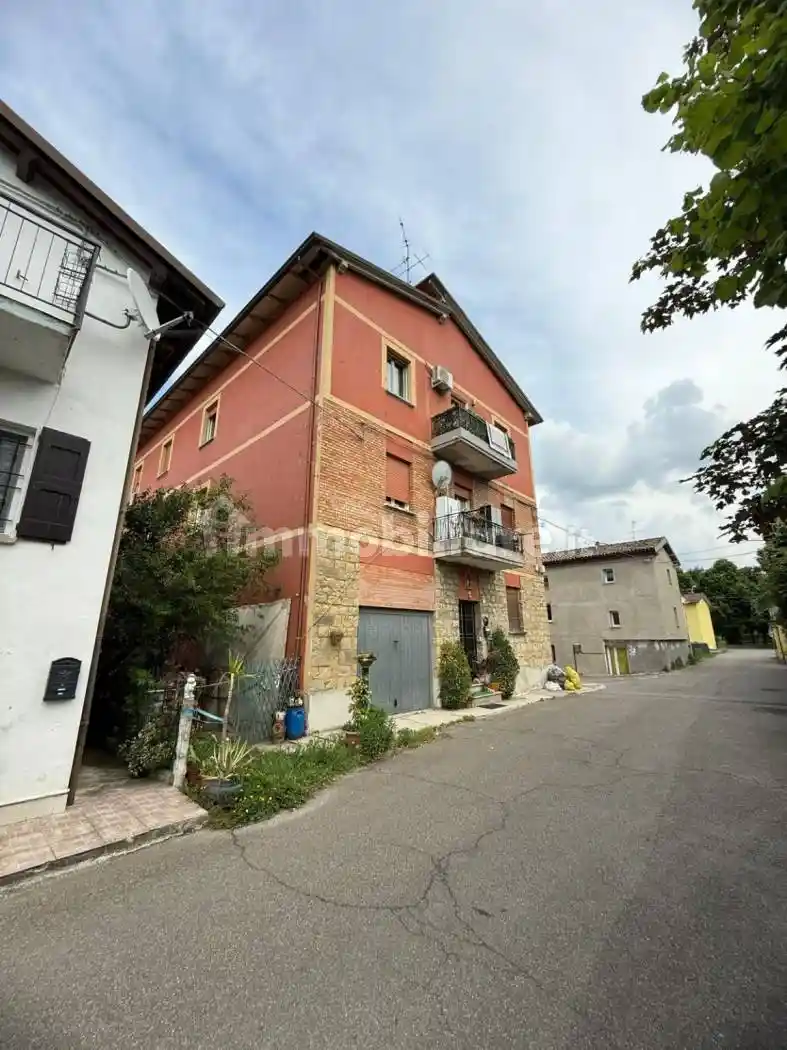 Appartamento in vendita a Savignano sul Panaro