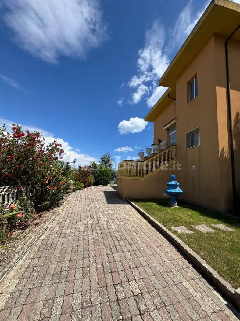 Villa in vendita a Squillace