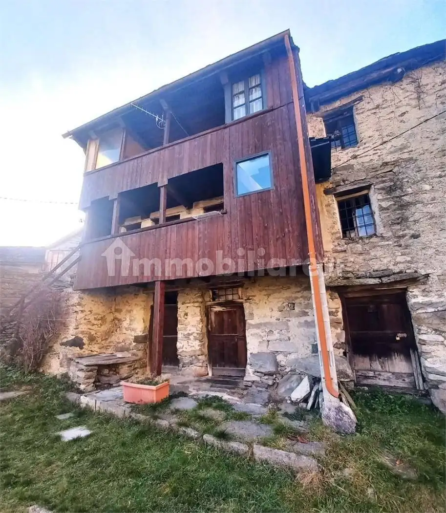 Rustico - Casale in vendita a Calasca-Castiglione