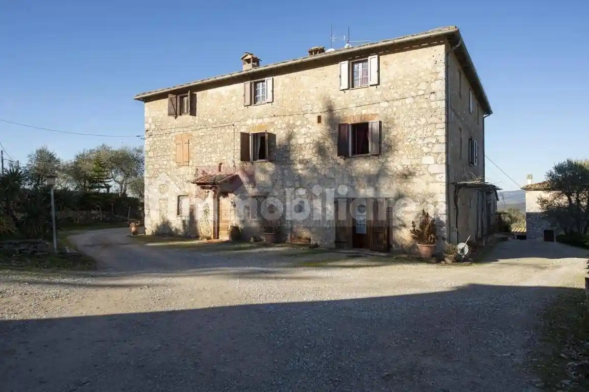 Rustico - Casale in vendita a Monteriggioni