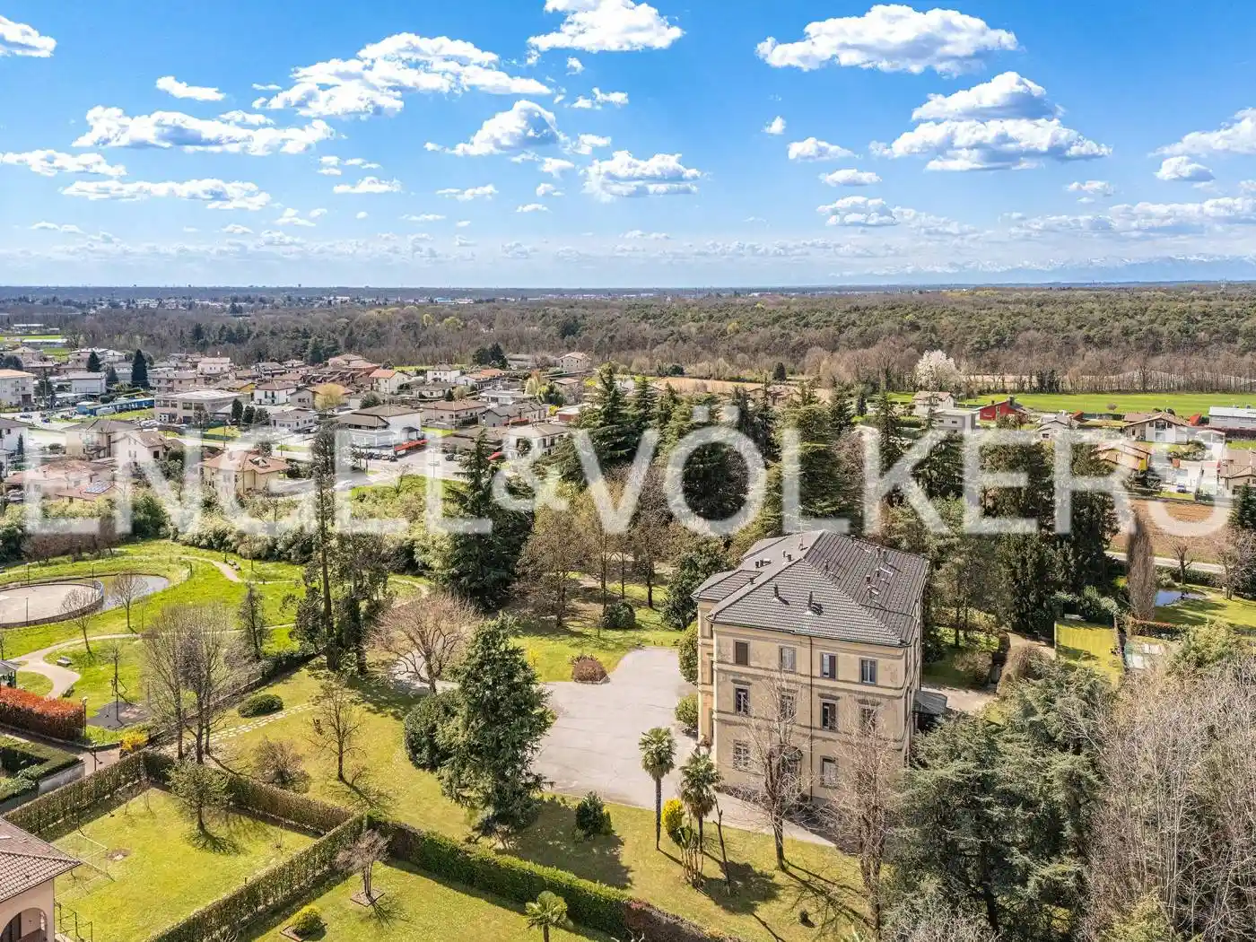 Villa in vendita a Limido Comasco