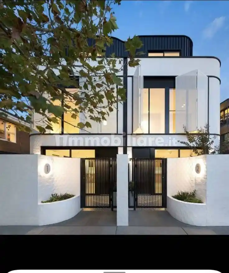 Villa in vendita a Iseo