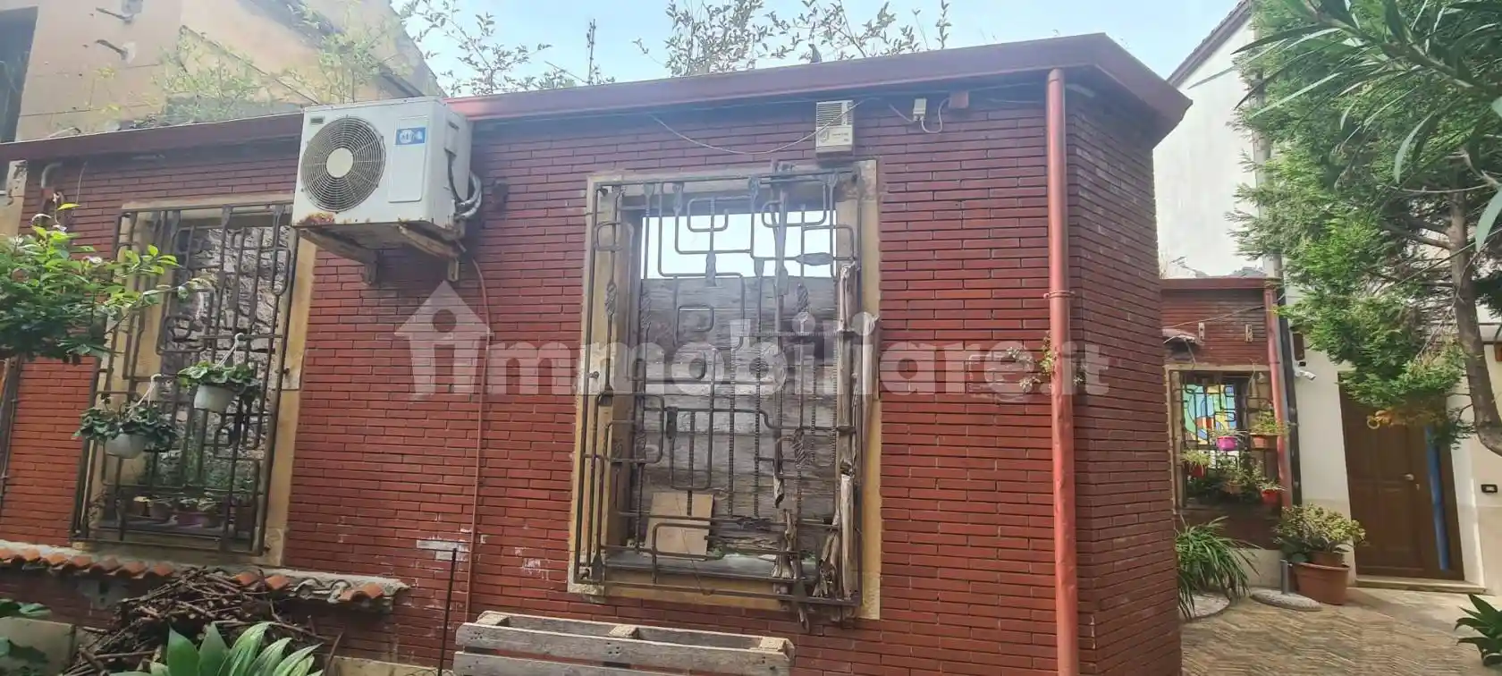 Villa unifamiliare via Milite Ignoto 1, Centro, Vibo Valentia - foto 2