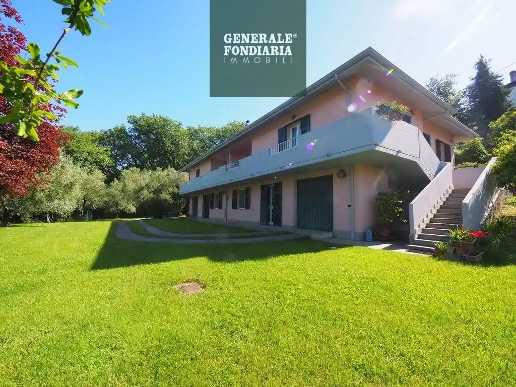 Villa in vendita a Bolano