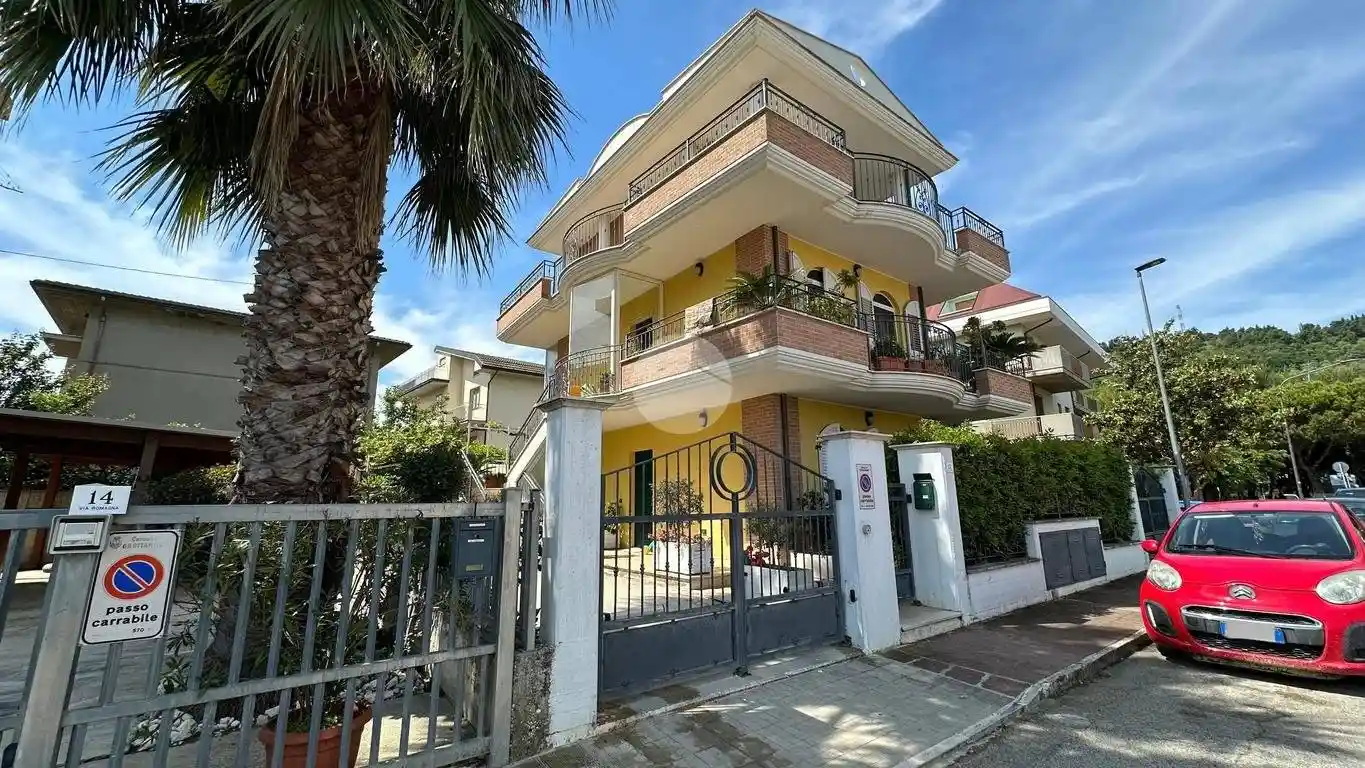 Villa in vendita a Grottammare