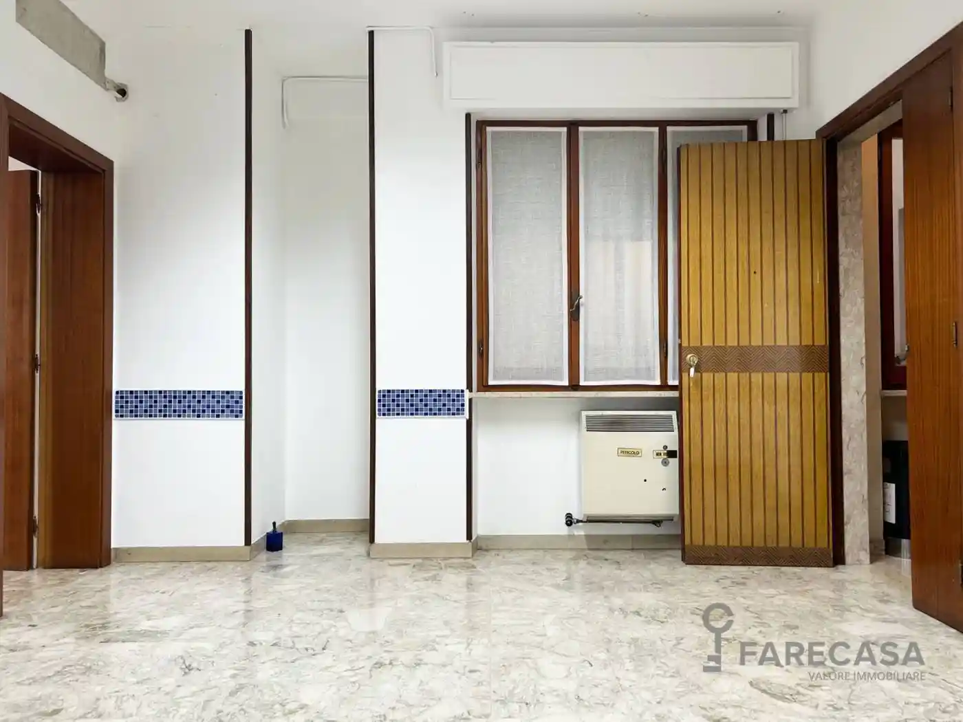 Trilocale piazza del Carmine 14, Centro, Teramo - foto 2