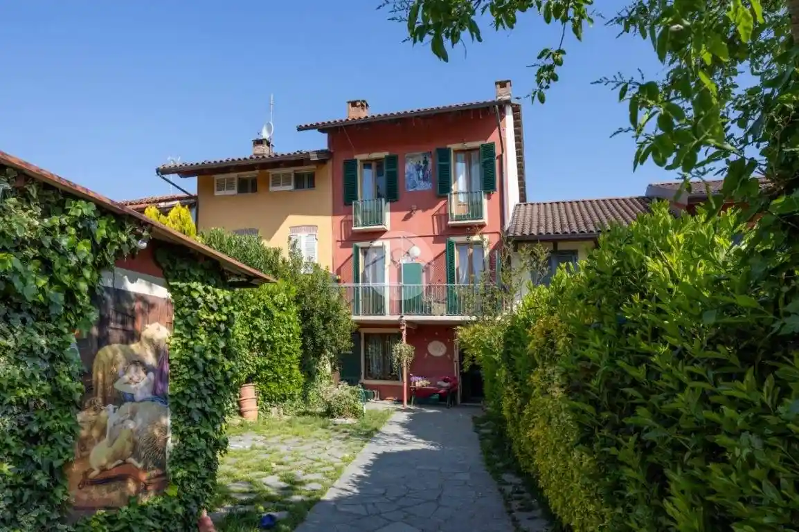 Casa indipendente in vendita a Chieri
