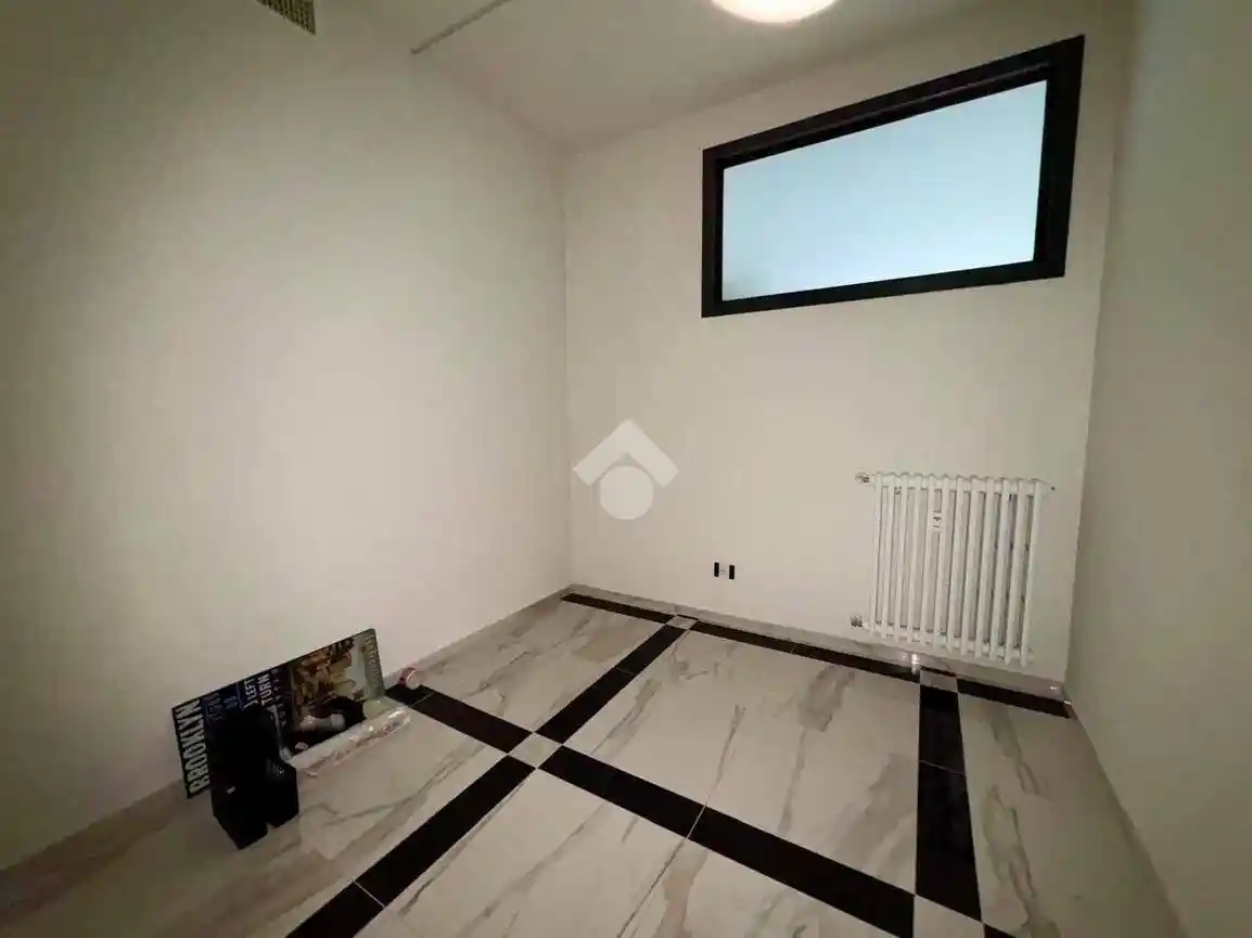 Appartamento in vendita a Piacenza