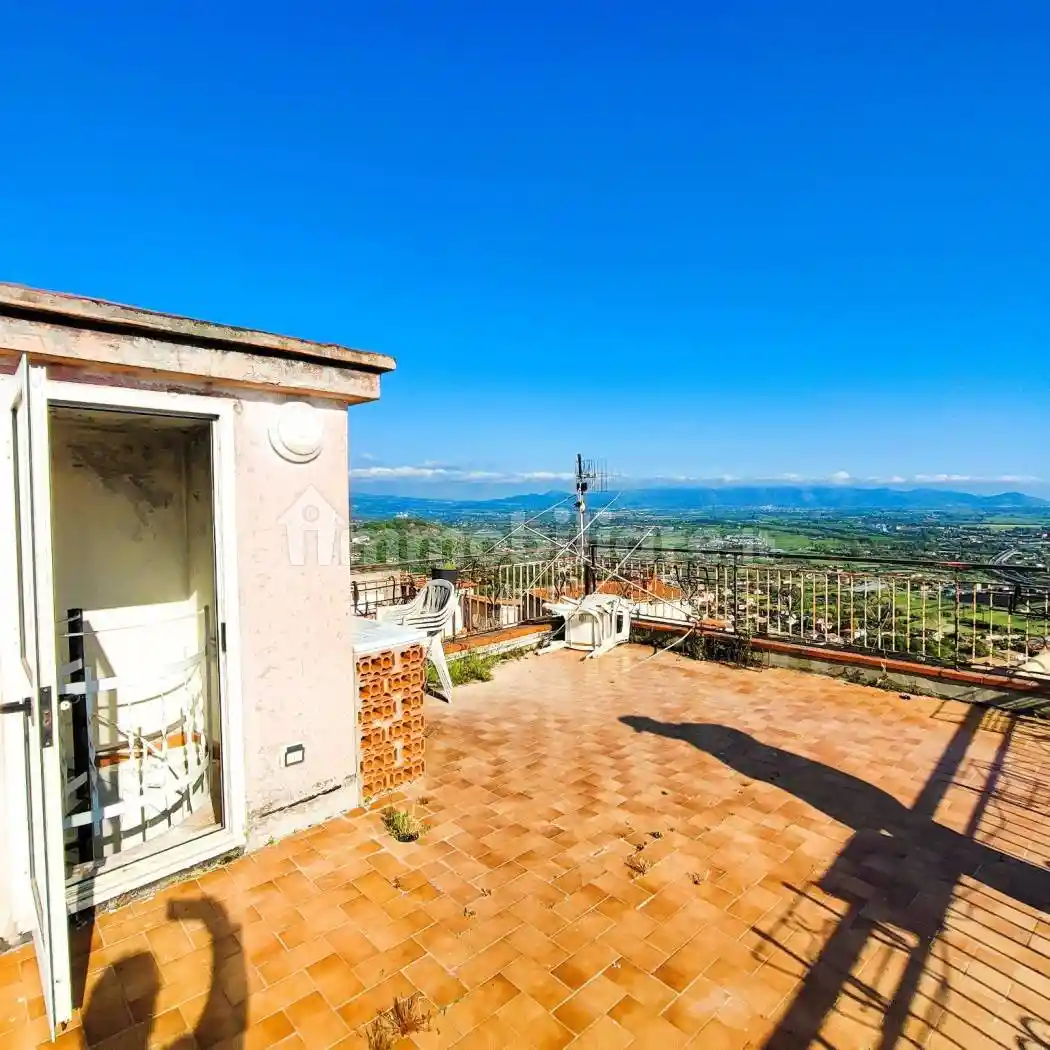 Appartamento in vendita a Minturno