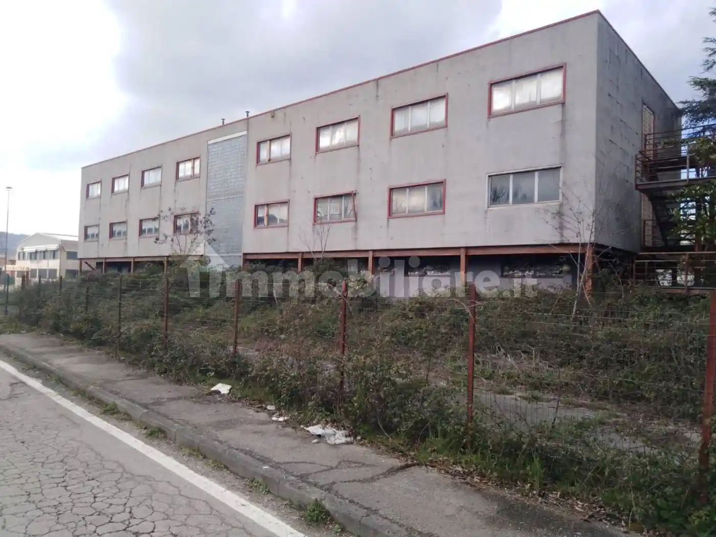 Palazzo - Edificio in vendita a Corciano