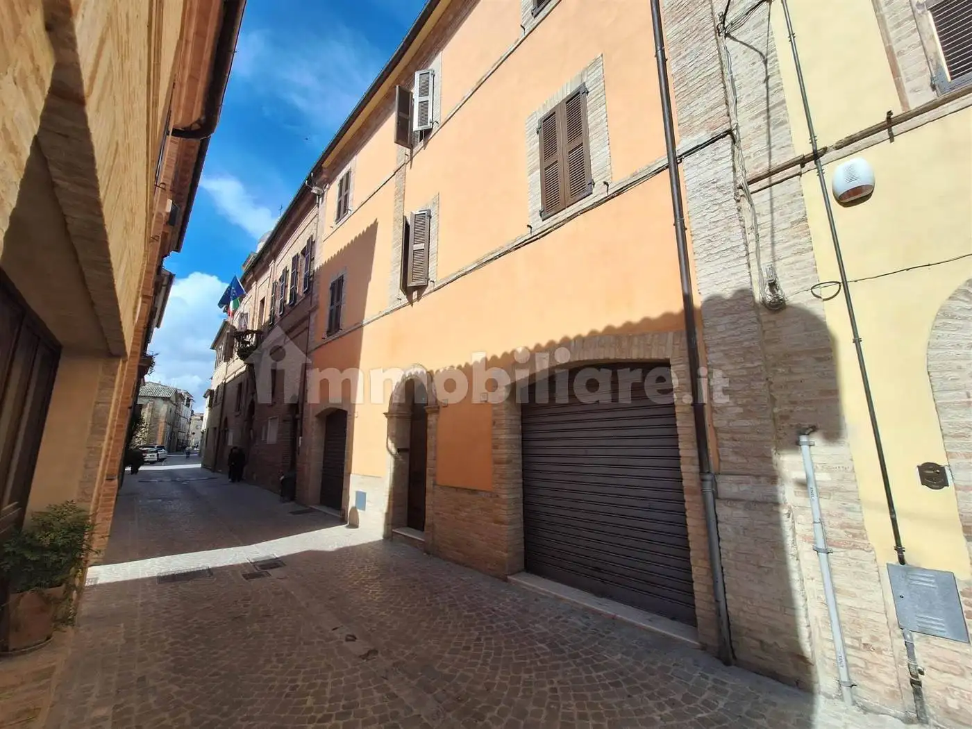 Palazzo - Edificio in vendita a Urbisaglia