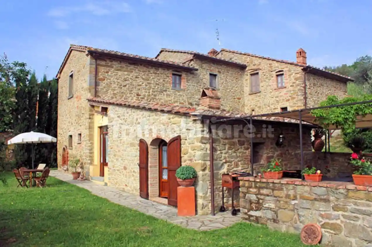 Rustico - Casale in vendita a Cortona