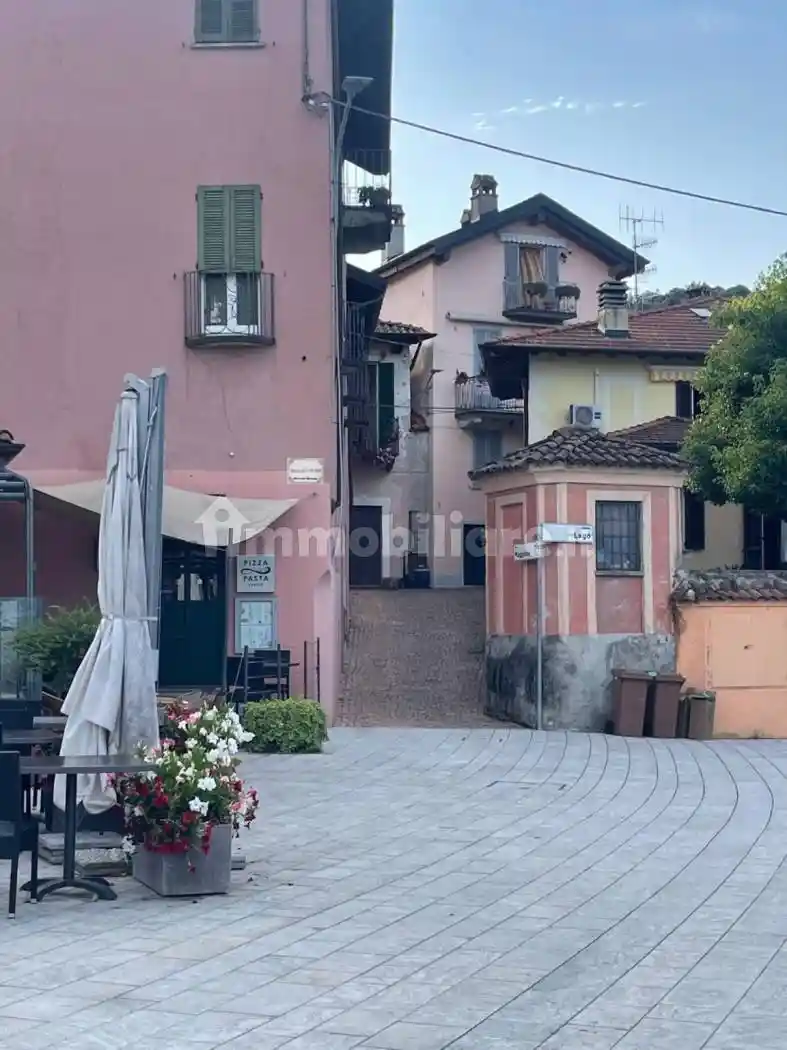 Terratetto unifamiliare via Maggiore 13, Castello, Castelveccana - foto 5