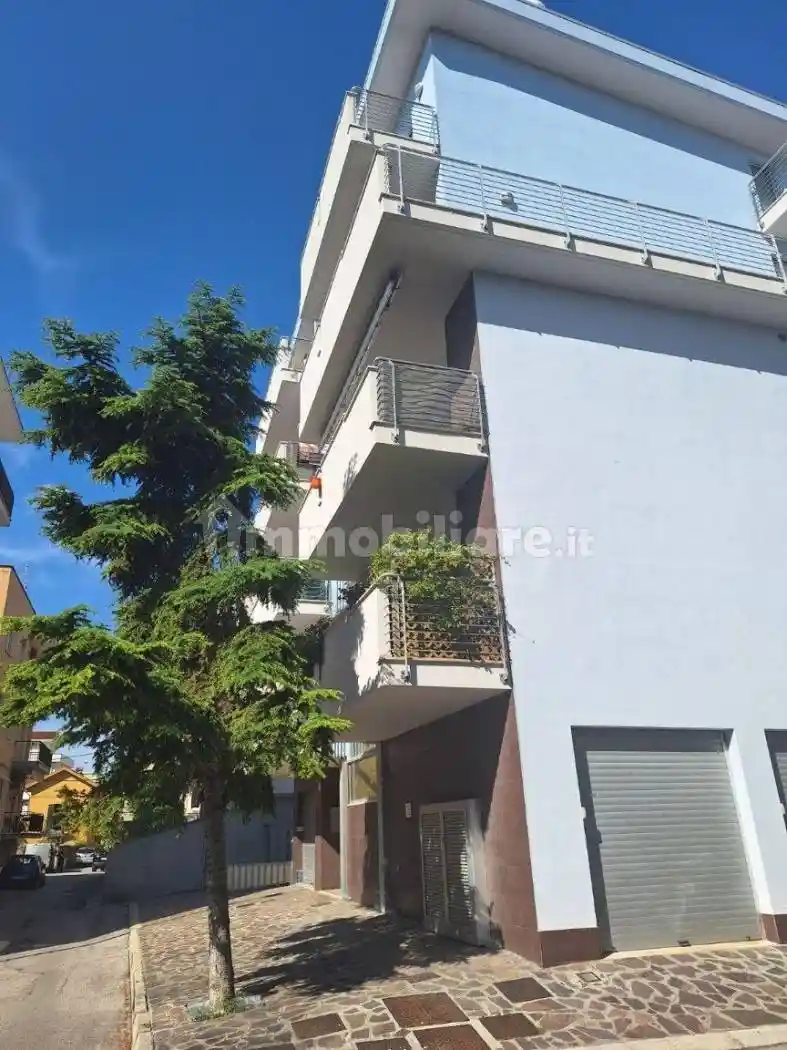 Appartamento in affitto a Pescara