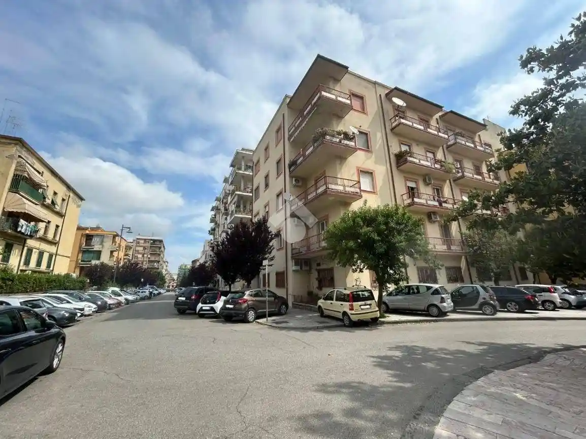 Appartamento via Giovanni Palatucci 2, Centro, Cosenza - foto 2