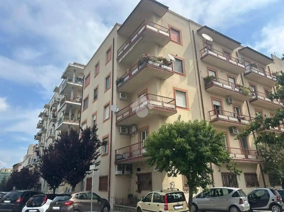 Appartamento via Giovanni Palatucci 2, Centro, Cosenza - foto 5