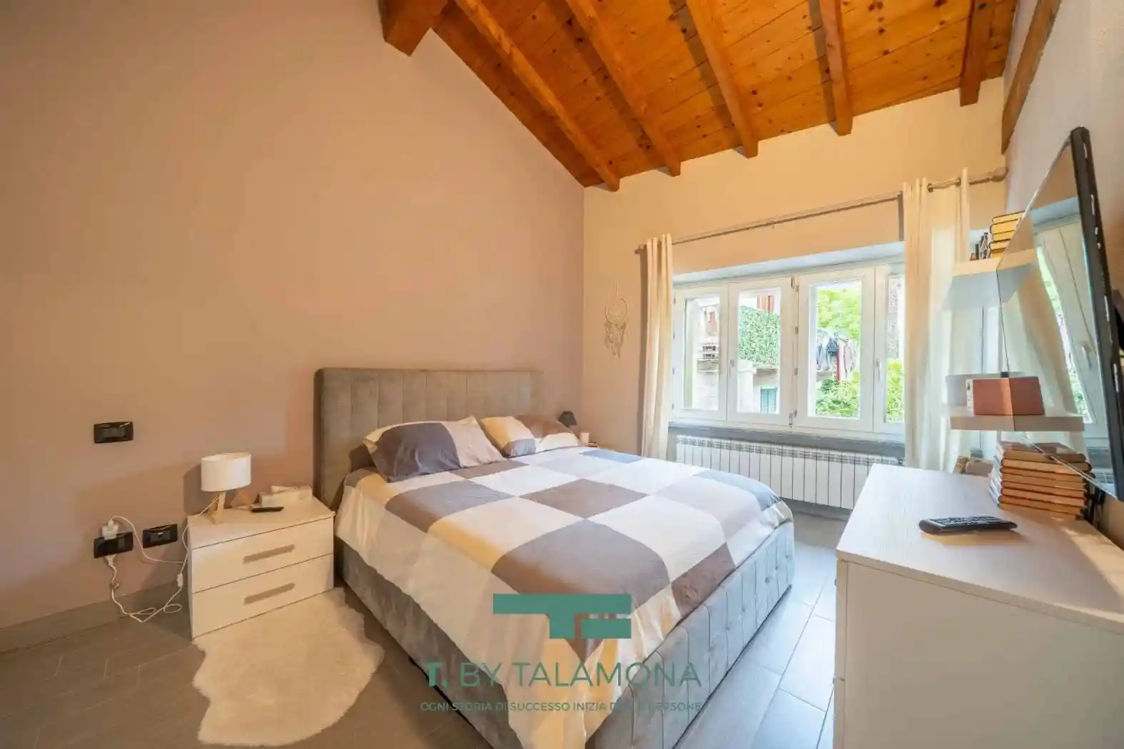 Appartamento via Giuseppe Mazzini 38, Castello, Castelveccana - foto 2