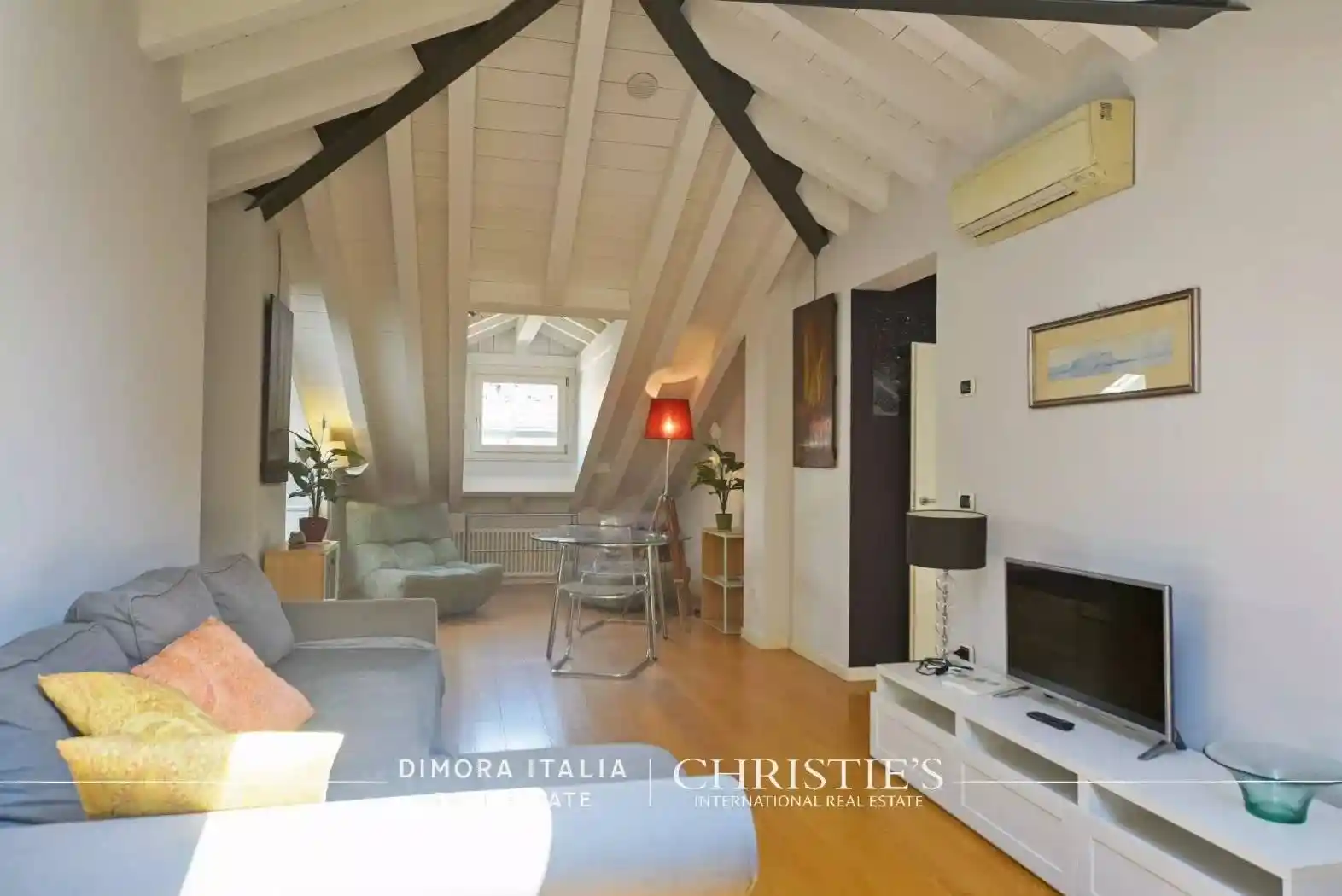 Appartamento buono stato, terzo piano, Viale Luzzatti, Treviso - foto 2