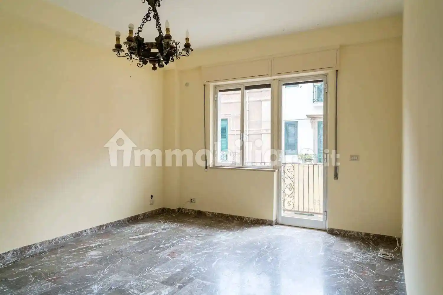 Appartamento in vendita a Letojanni