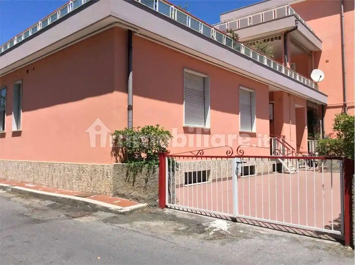 Appartamento in vendita a Albenga