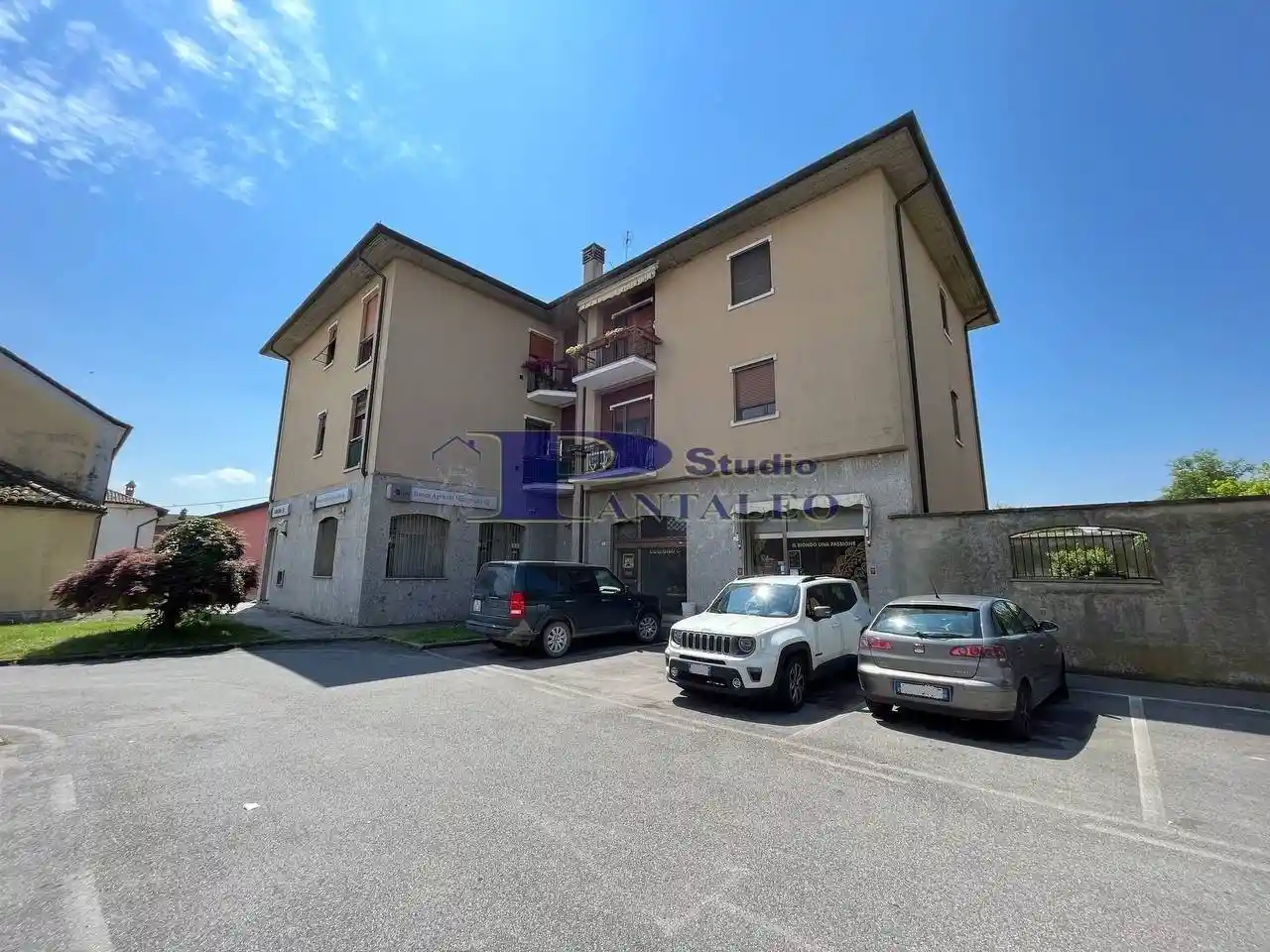 Appartamento in vendita a Besate