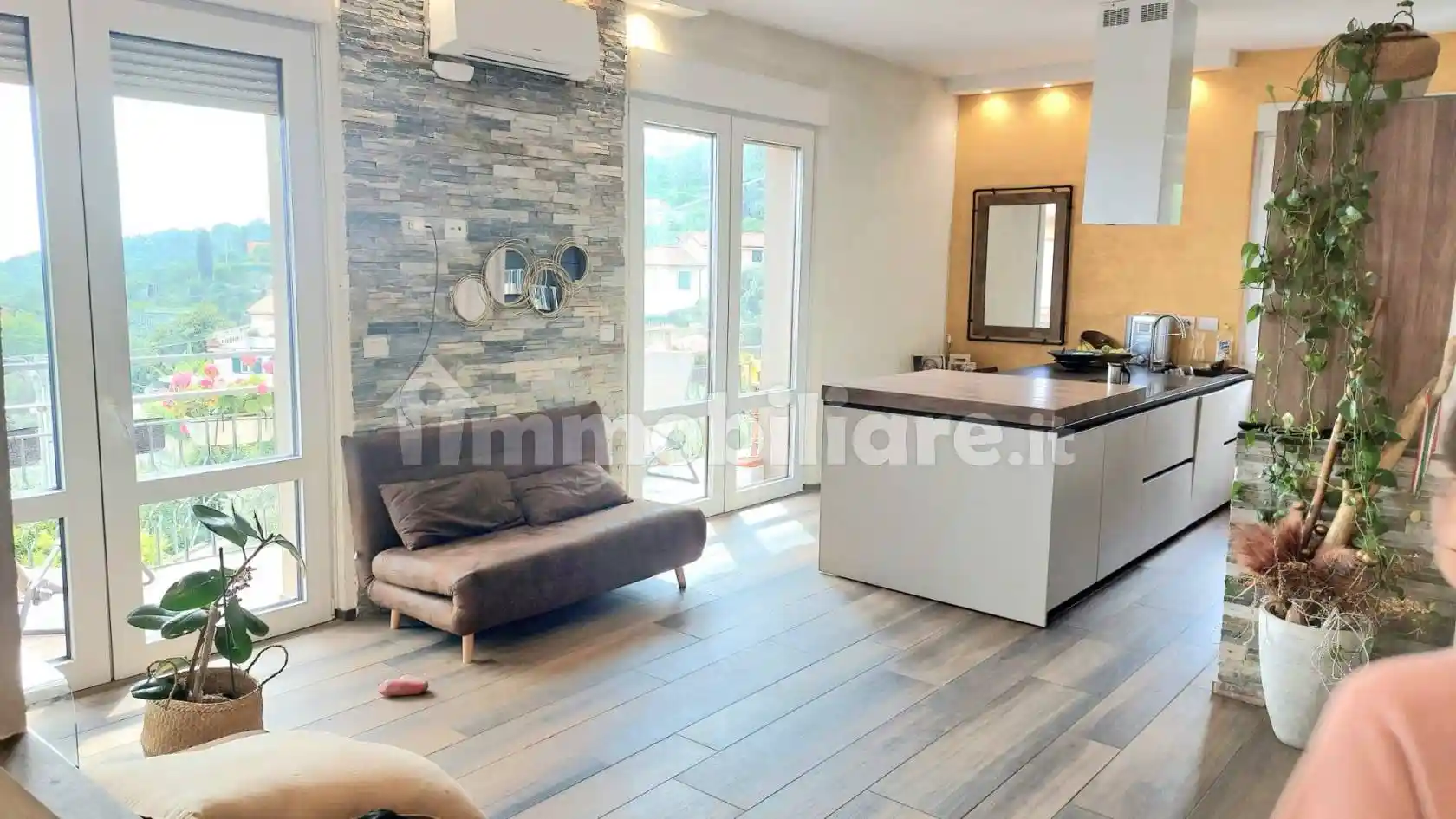 Appartamento ottimo stato, primo piano, Castagnabuona, Varazze - foto 2