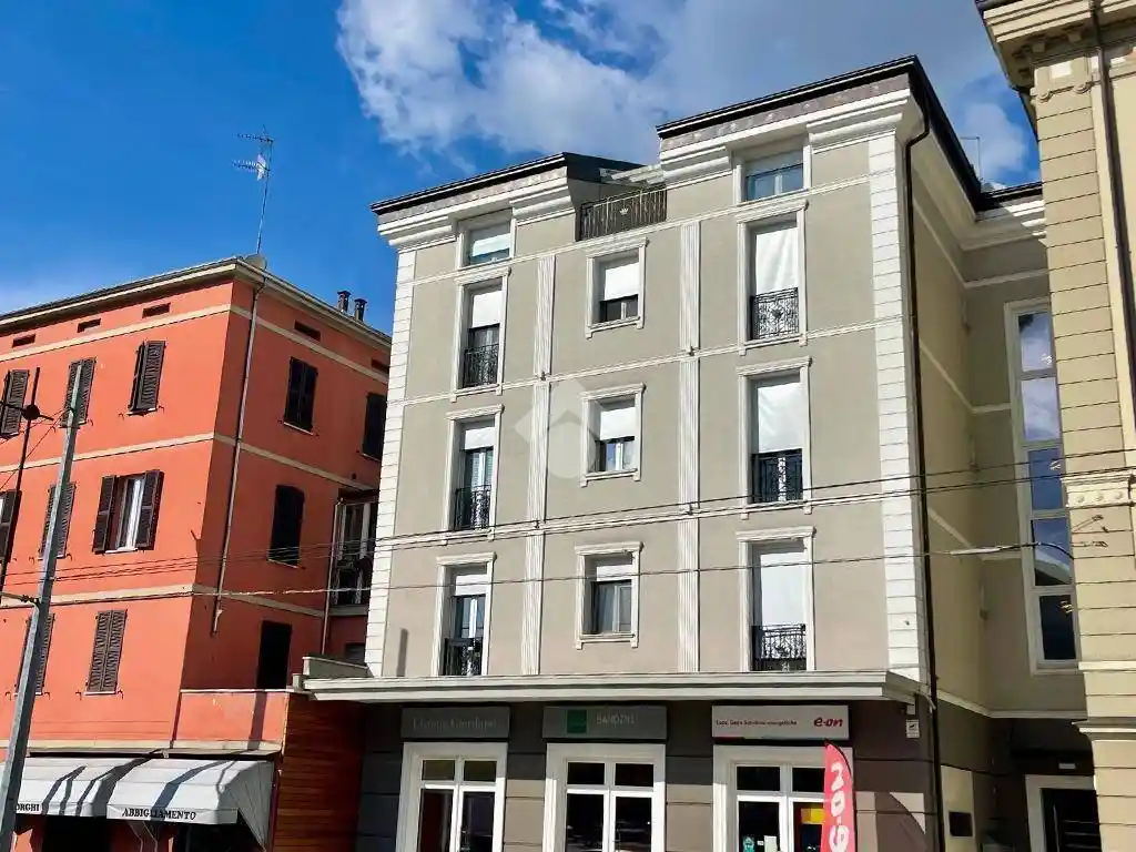Appartamento in vendita a Parma